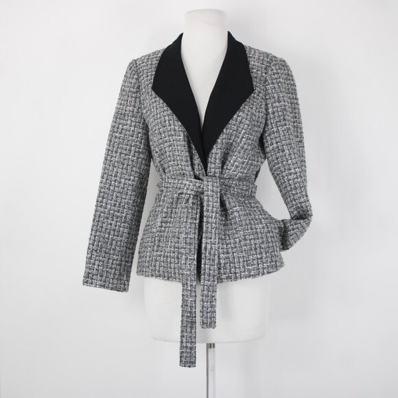White House Black Market Sz 10P Gray Black Tweed Belted Acrylic Poly Jacket - Picture 3 of 16